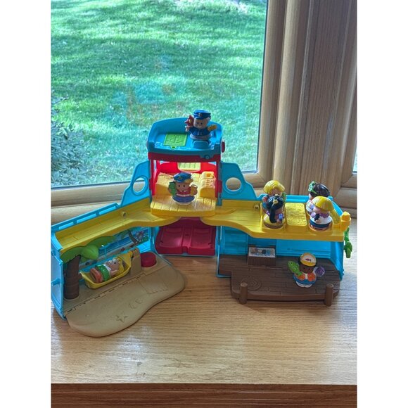 Fisher Price Little People Travel Together Friend Ship Playset With Figures & Ac - Picture 1 of 7